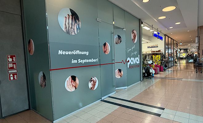 Kieler Fachgeschäft, Außenaufnahme